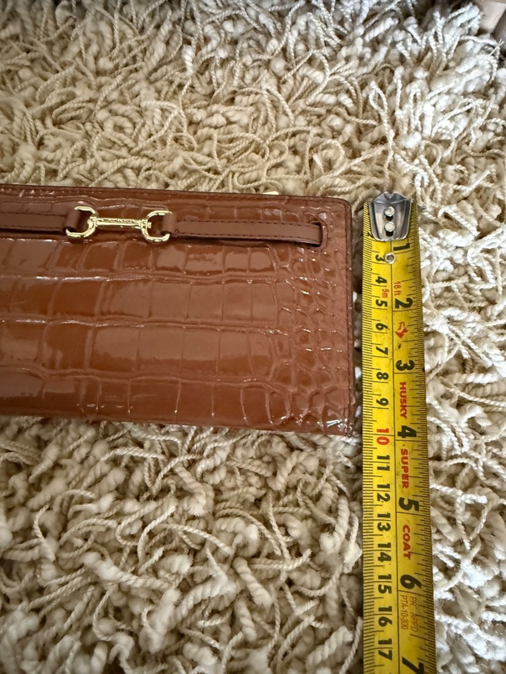 Michael Kors Carson Large Snap Wallet Crocodile Embossed Leather Brown NWOT - Picture 8 of 9